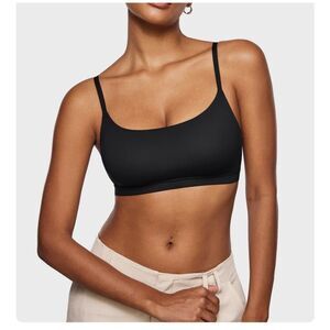 INLYRIC Women's Inbarely Cami Bras Wireless Seamless Sports Bra Black,